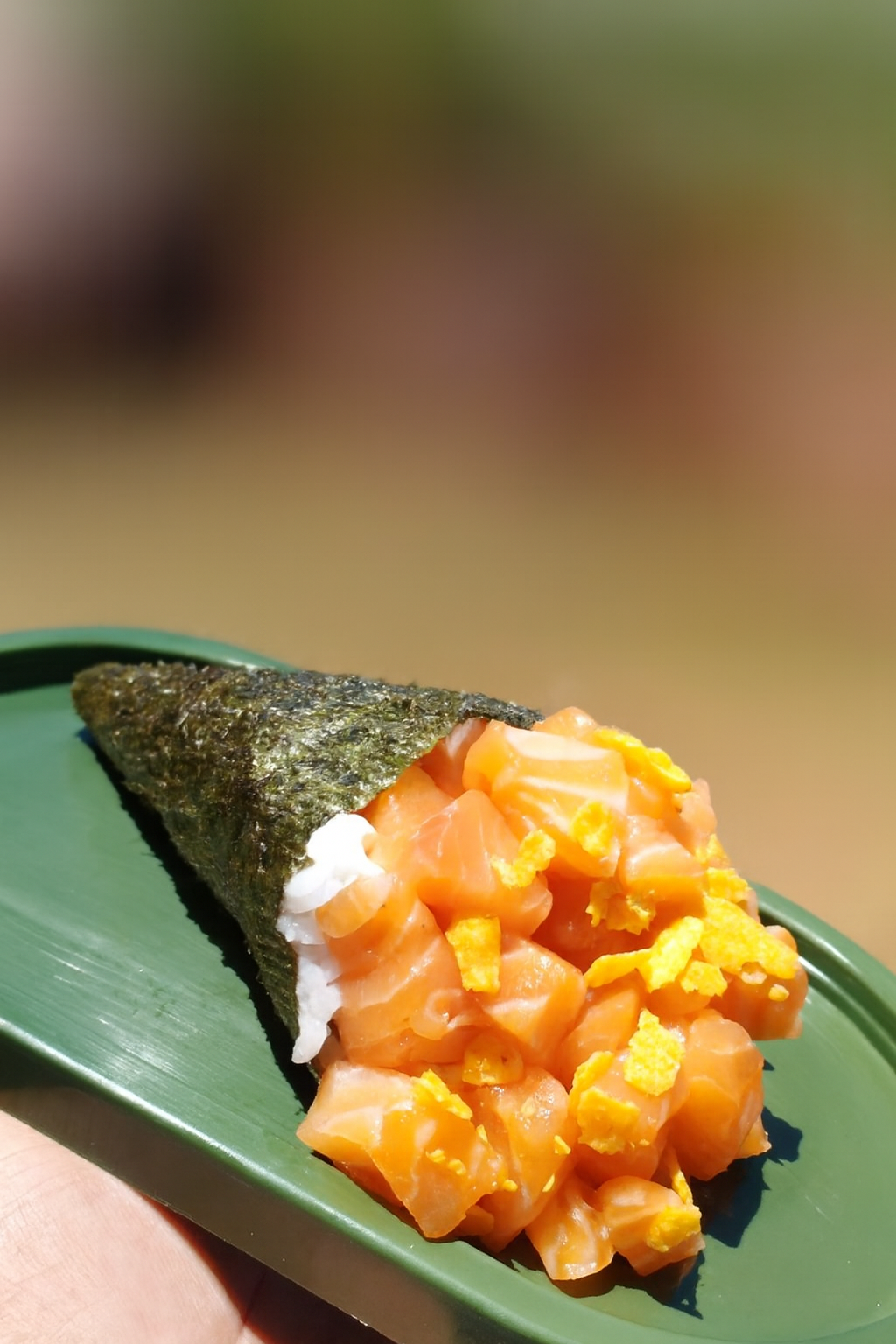 Temaki de salmão Doritos e pimenta
